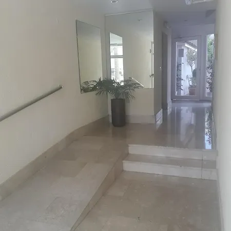 Albir Sunshine Apartment *